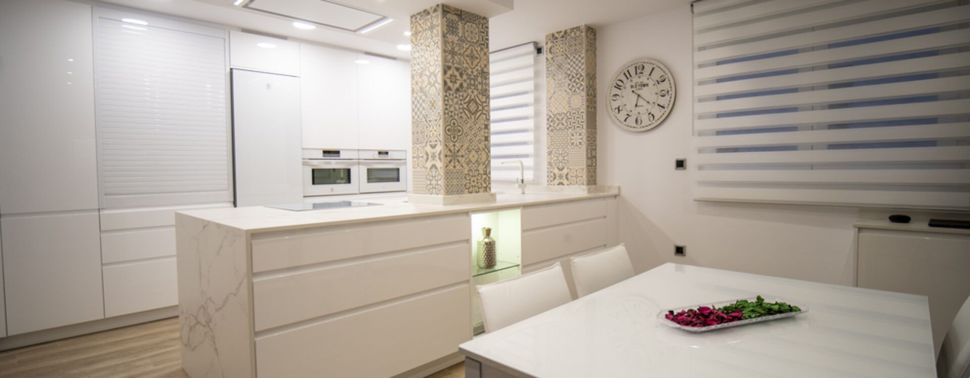 Cocinas modernas con península Suarco