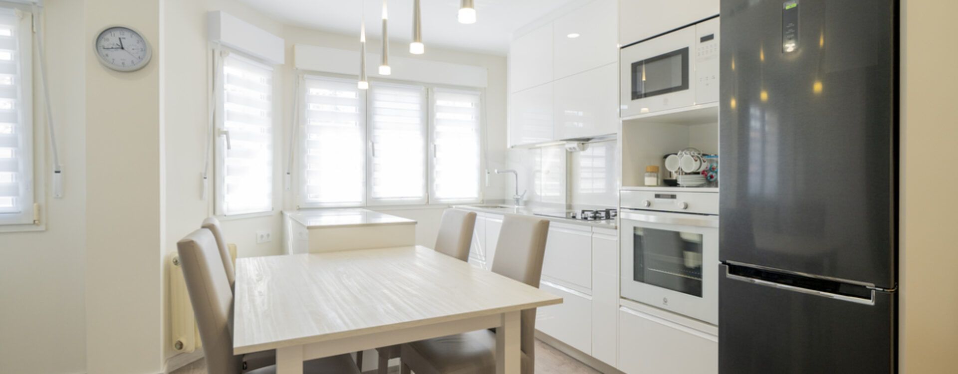 Cocina abierta al salón-Cocinas Suarco