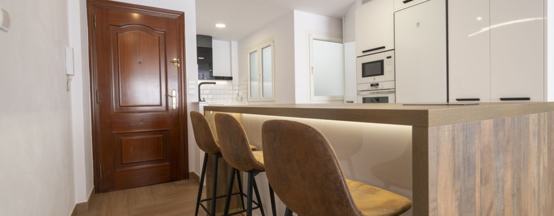 Cocina abierta al salón Suarco