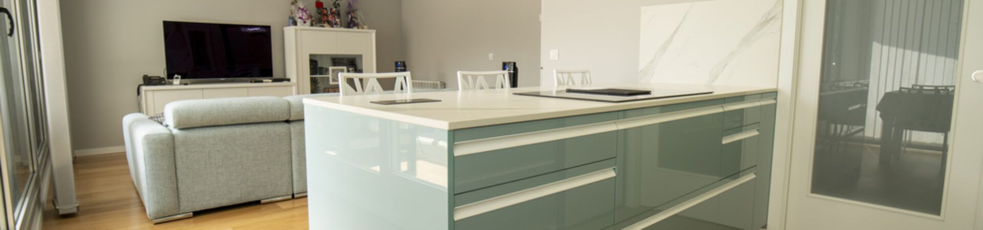 Cocina abierta al salón Suarco
