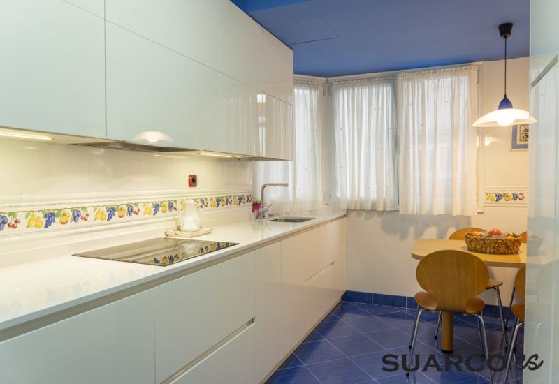 Cocina blanca. Cocinas Suarco