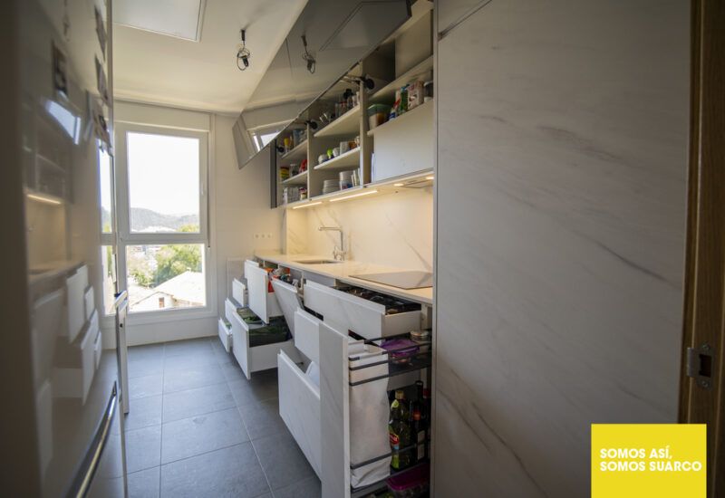 Cocina pequeña blanca Suarco