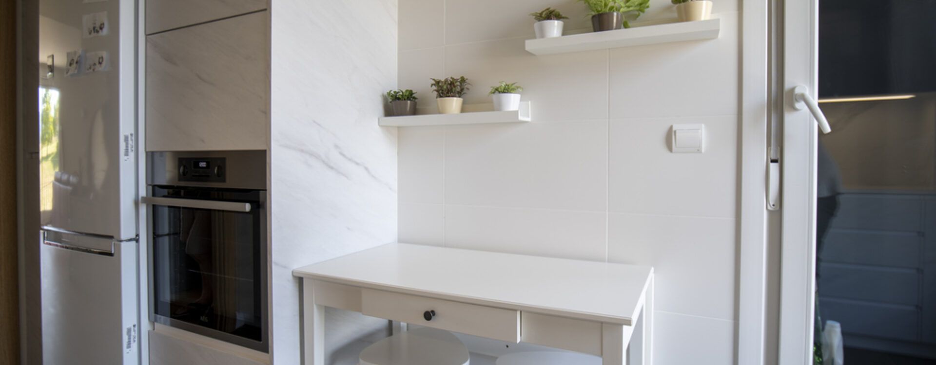 Cocina pequeña blanca Suarco