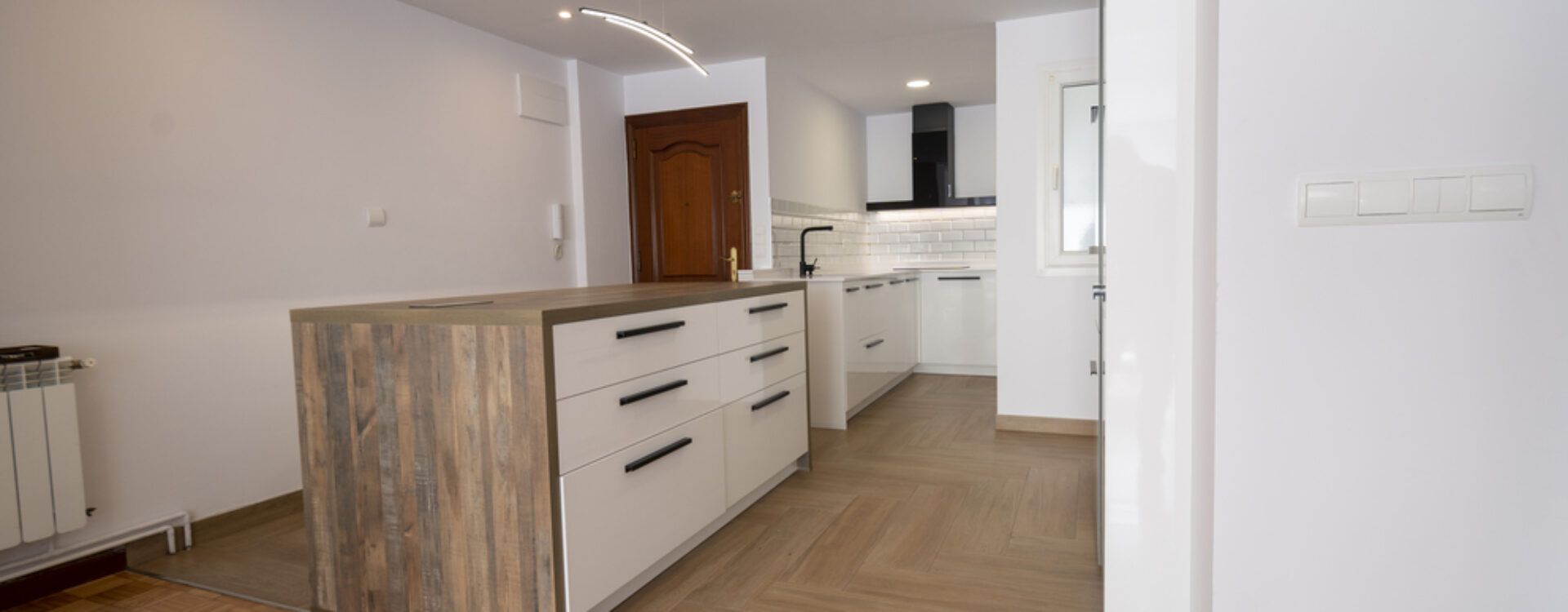 Cocina abierta al salón Suarco