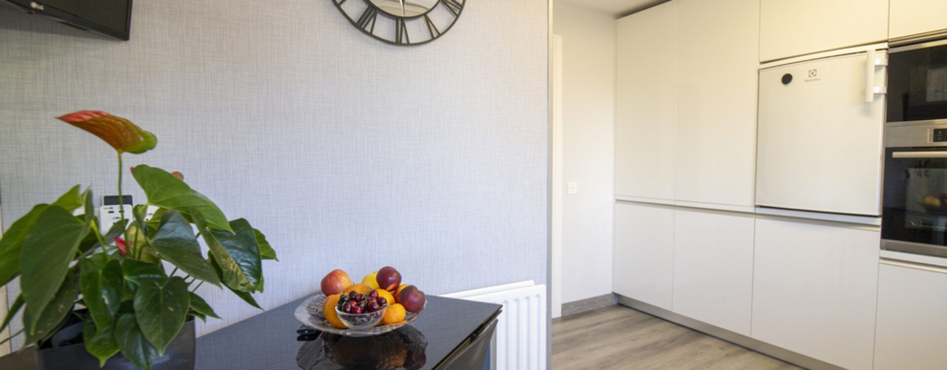 cocina en forma de L Blanca Suarco