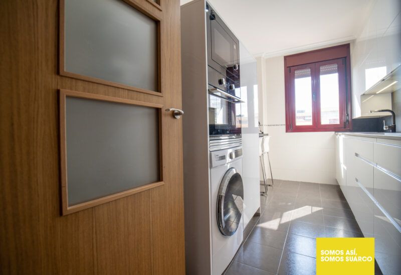 Cocina pequeña blanca Suarco