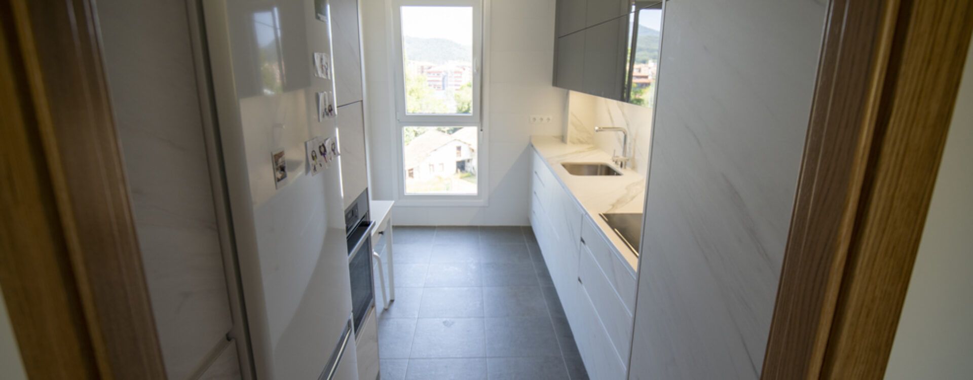 Cocina pequeña blanca Suarco