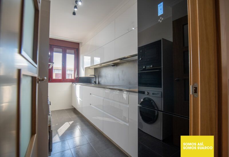 Cocina pequeña blanca Suarco