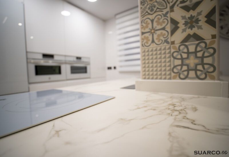 Cocinas modernas con península Suarco