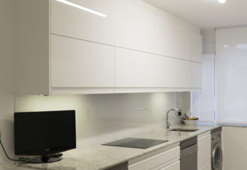 Cocinas blancas . Cocinas Suarco