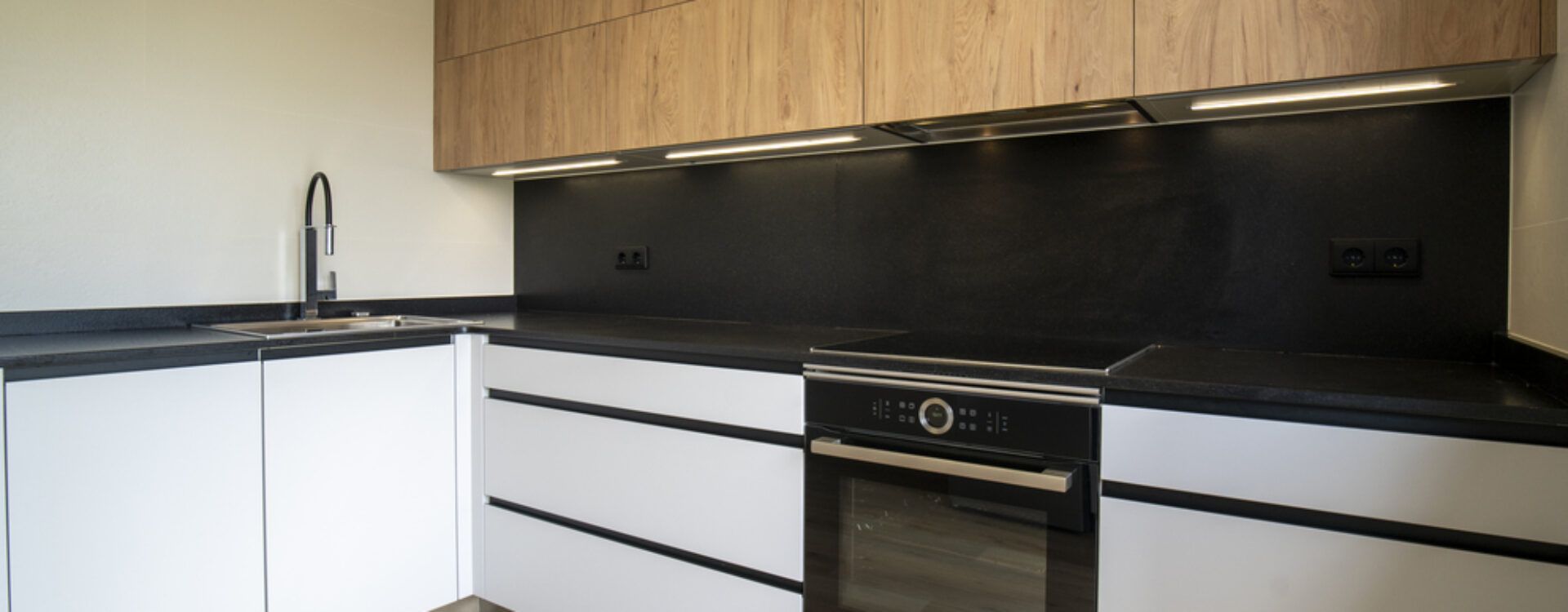 Cocina en L para Espacios Pequeños Suarco