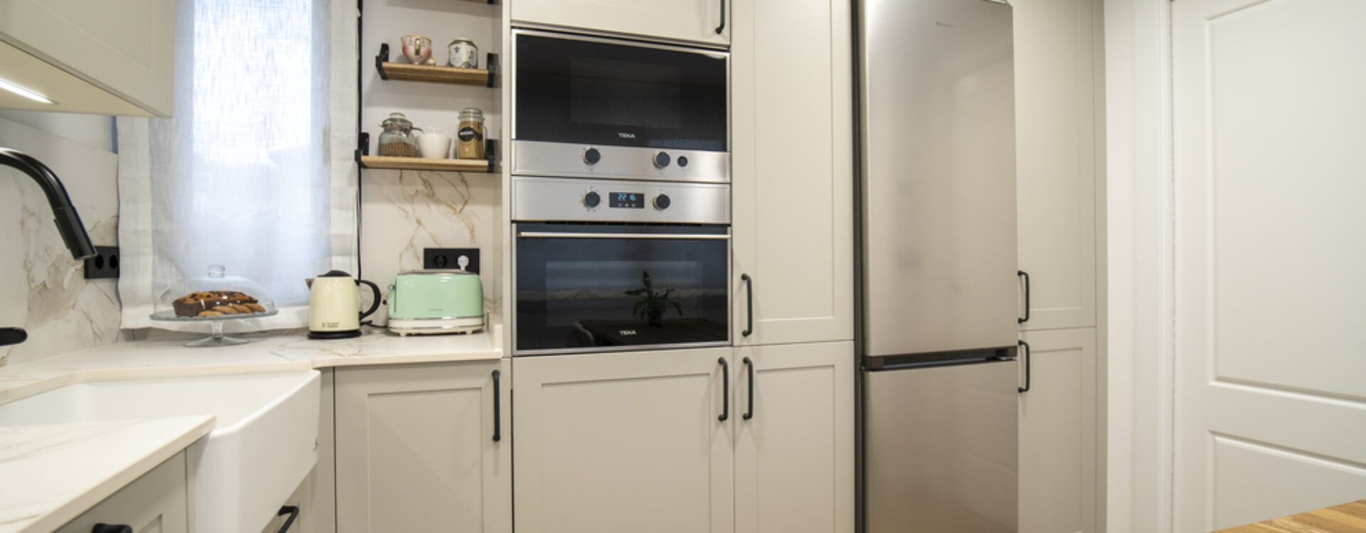 Cocina en forma de U Suarco