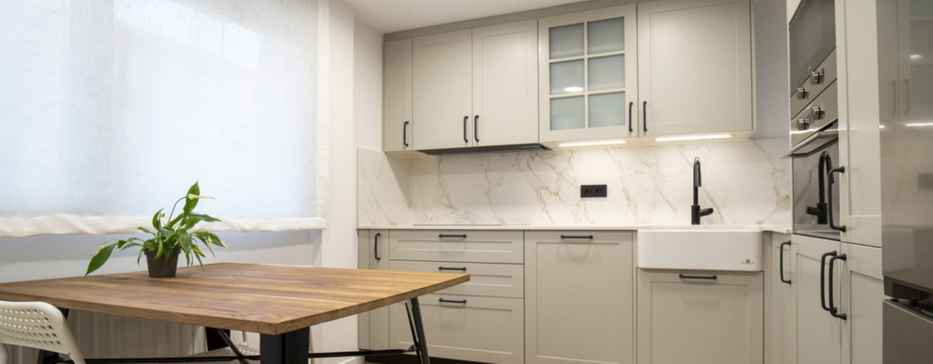 Cocina en forma de U Suarco